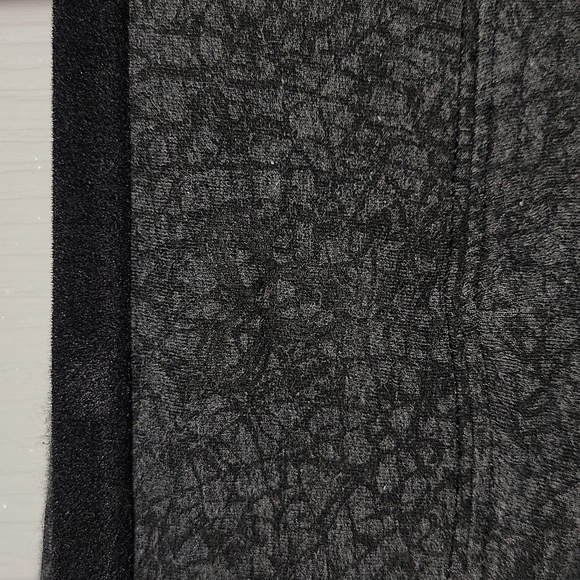 ARITIZA TNA Pants EUC, Size SM. - Picture 6 of 7